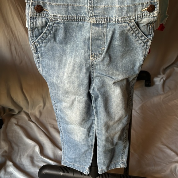 Overalls. Size 4T - Picture 3 of 5